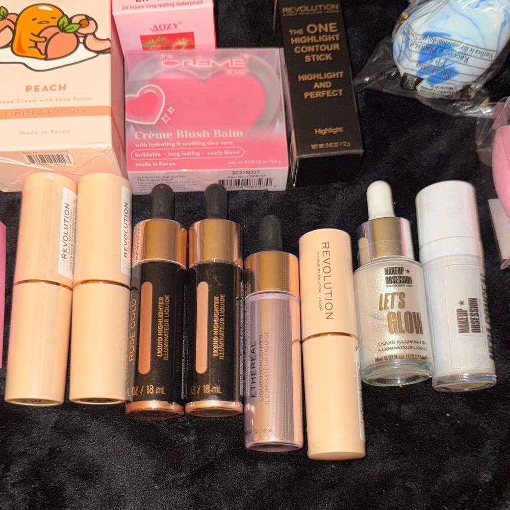 Makeup bundle - Picture 4 of 7